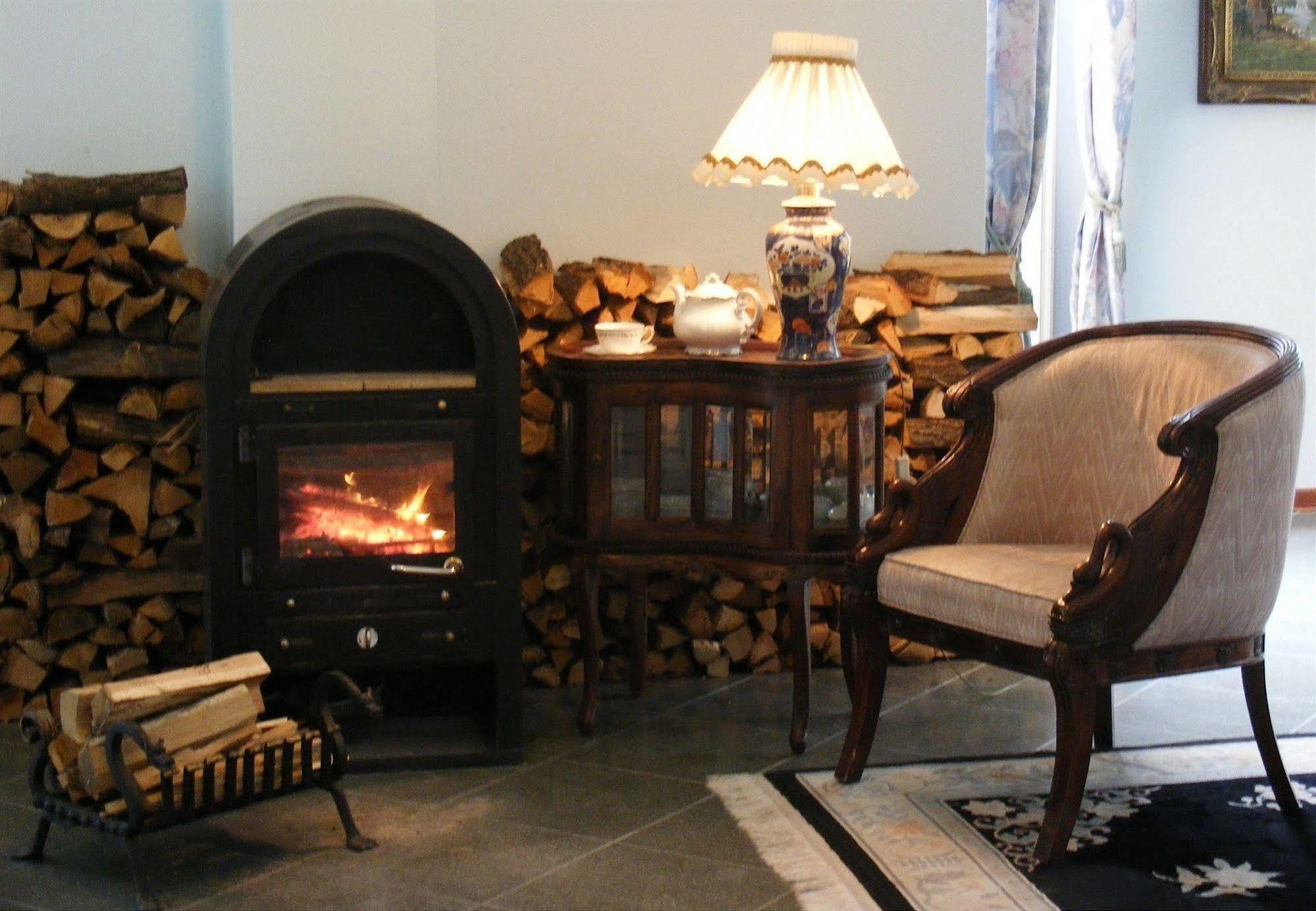 Nr 100 Szentendre Hotel Panzio Szolgaltatasok Eksteriør billede